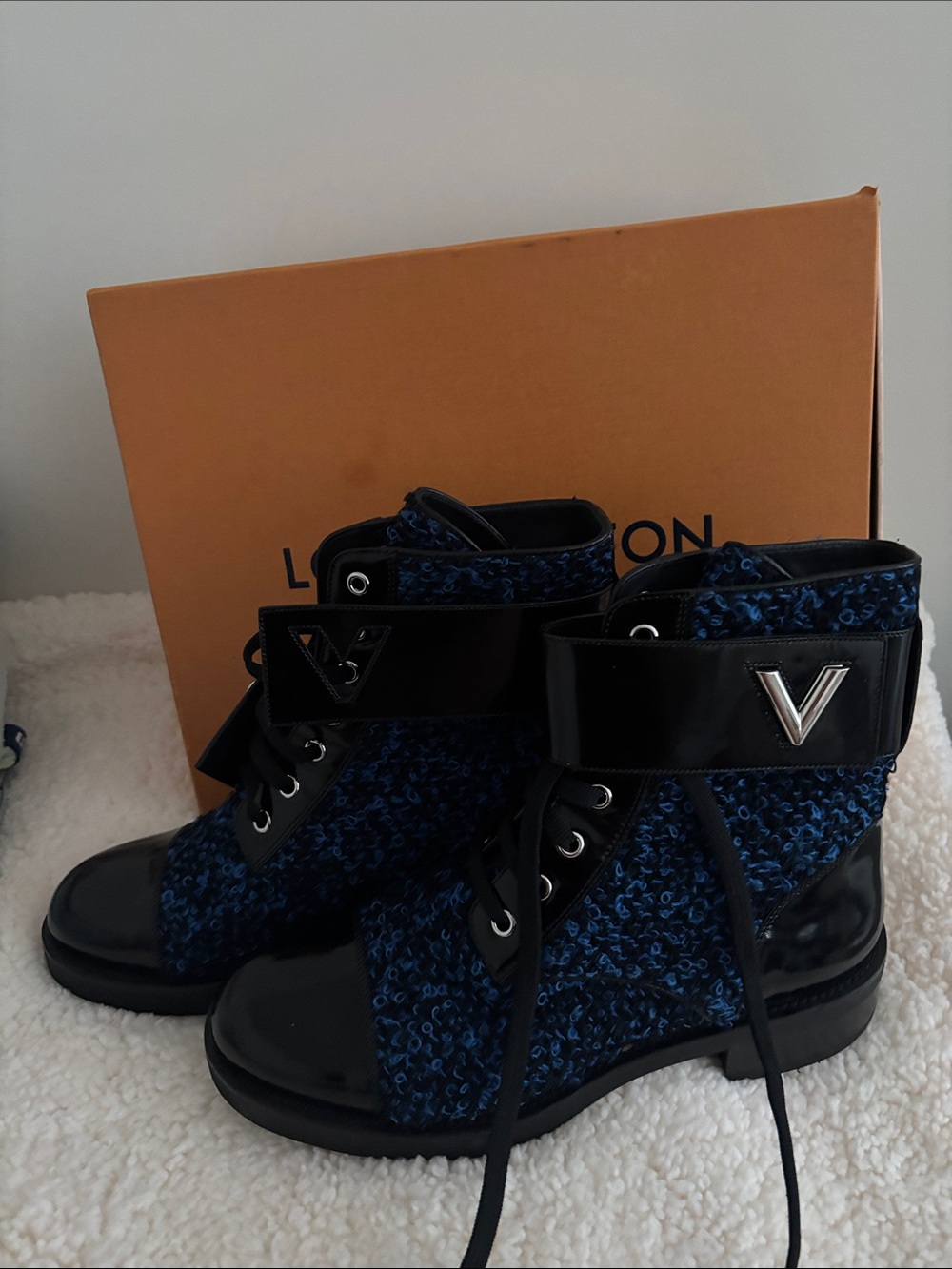 Louis Vuitton Navy Blue & Black Lace-Up Bouclé Combat Boots - Picture 4 of 4